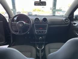 VOLKSWAGEN - GOL - 2014/2015 - Preta - R$ 42.900,00