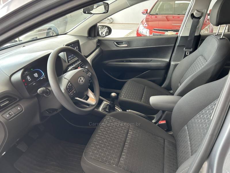 HYUNDAI - HB20 - 2024/2025 - Prata - R$ 84.900,00