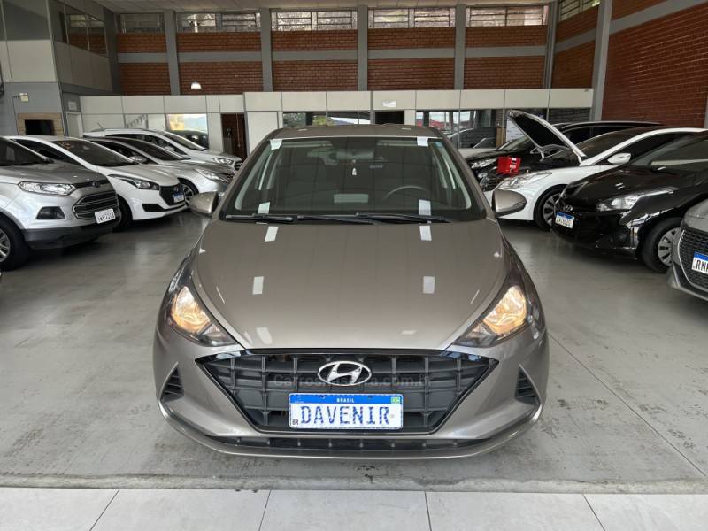 HYUNDAI - HB20 - 2021/2021 - Prata - R$ 69.900,00
