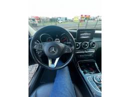 MERCEDES-BENZ - C 180 - 2016/2016 - Preta - R$ 110.000,00