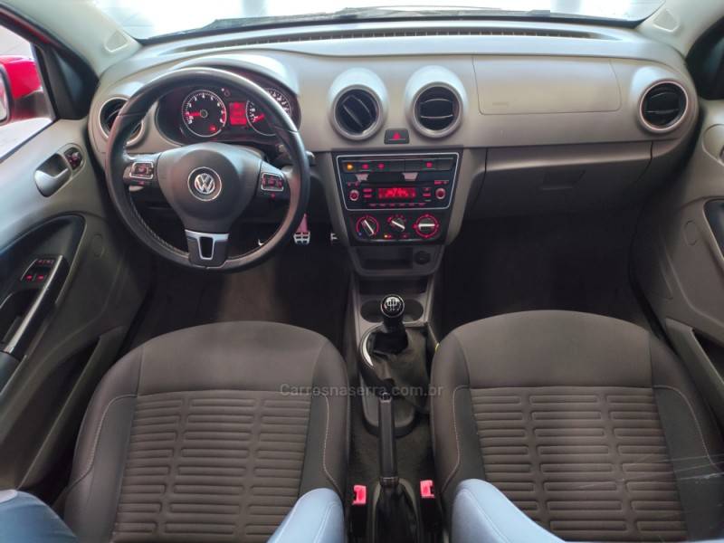 VOLKSWAGEN - GOL - 2015/2015 - Vermelha - R$ 46.900,00