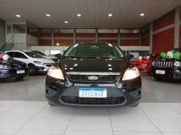 FORD - FOCUS - 2011/2012 - Preta - R$ 35.900,00