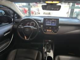 TOYOTA - COROLLA - 2022/2023 - Preta - R$ 134.900,00