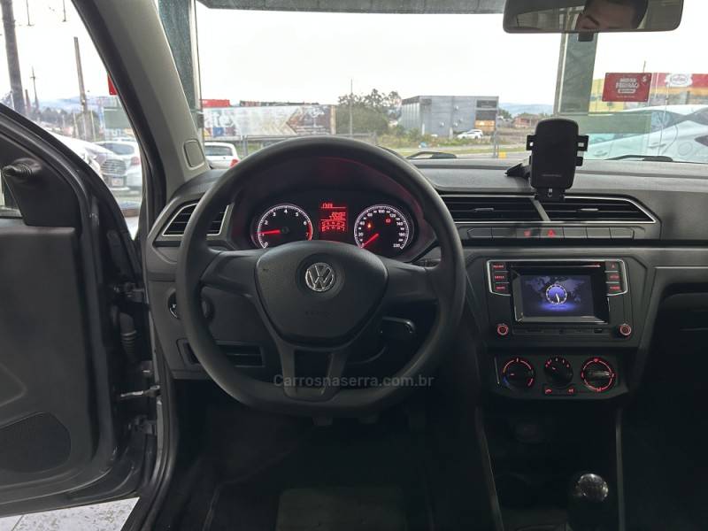 VOLKSWAGEN - VOYAGE - 2020/2021 - Cinza - R$ 59.900,00
