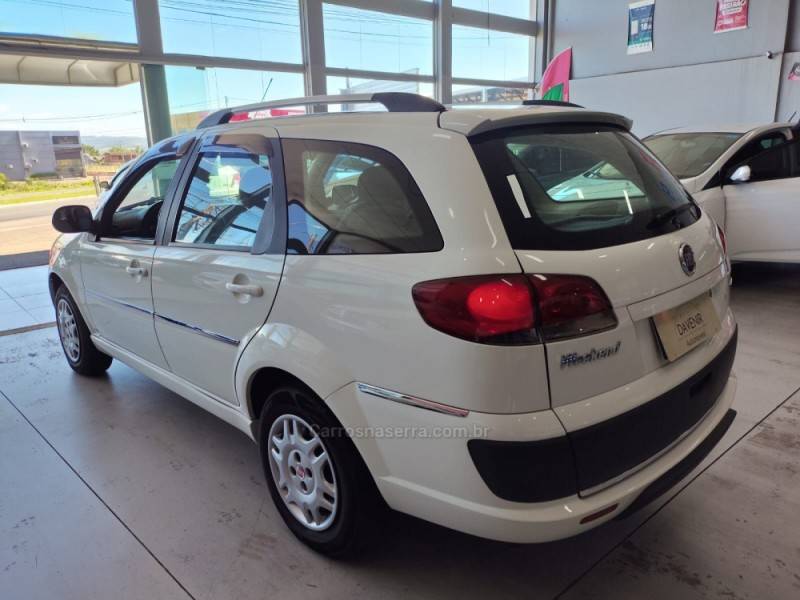 FIAT - PALIO - 2017/2017 - Branca - R$ 47.900,00