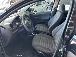 VOLKSWAGEN - GOL - 2014/2015 - Preta - R$ 42.900,00