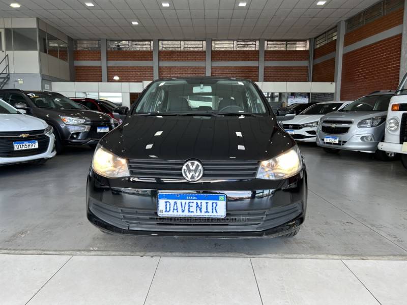 VOLKSWAGEN - GOL - 2014/2015 - Preta - R$ 42.900,00