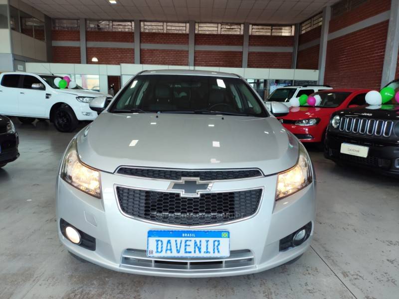 CHEVROLET - CRUZE - 2013/2013 - Prata - R$ 59.900,00