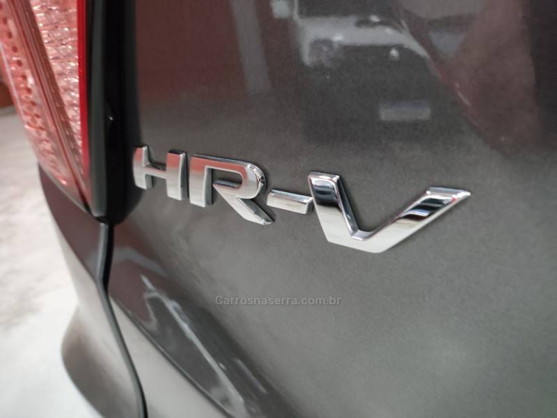 HONDA - HR-V - 2017/2017 - Cinza - R$ 93.900,00
