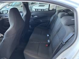 CHEVROLET - ONIX - 2020/2020 - Branca - R$ 73.900,00