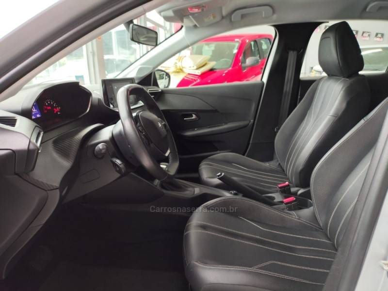 PEUGEOT - 208 - 2021/2022 - Prata - R$ 79.900,00