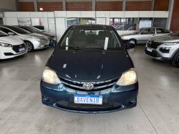 TOYOTA - ETIOS - 2016/2017 - Verde - R$ 55.900,00