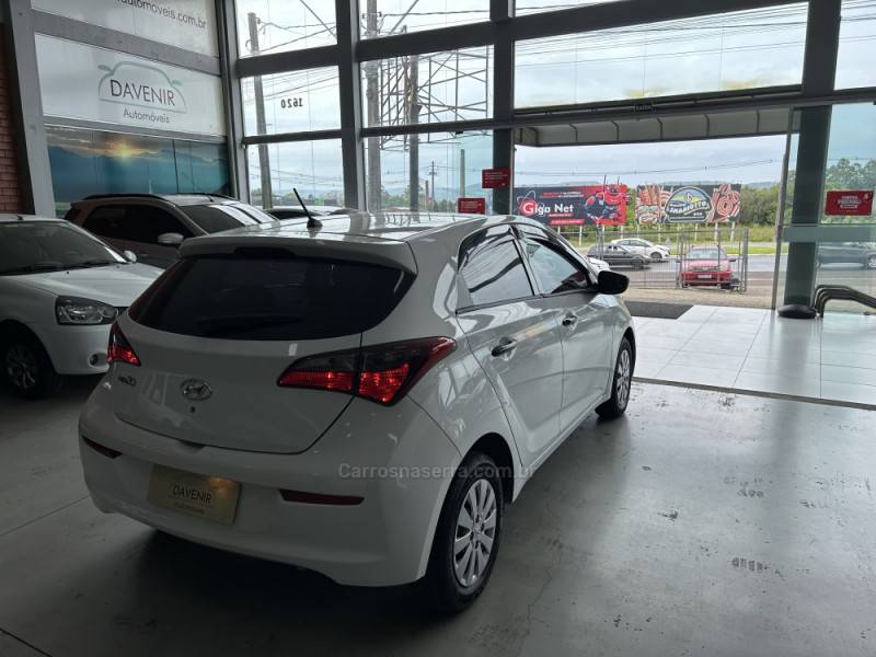 HYUNDAI - HB20 - 2019/2019 - Branca - R$ 52.900,00