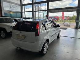 FORD - FIESTA - 2013/2013 - Branca - R$ 34.900,00