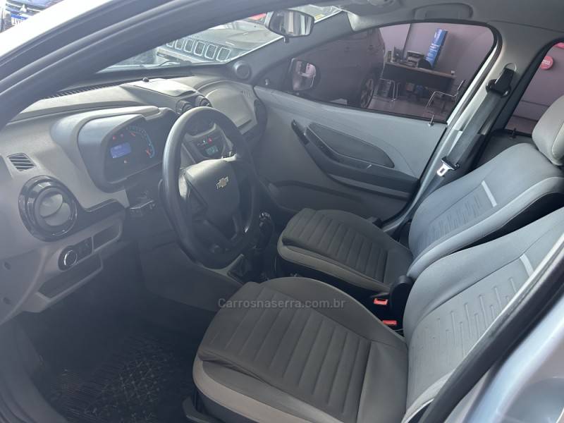 CHEVROLET - AGILE - 2009/2010 - Prata - R$ 33.900,00