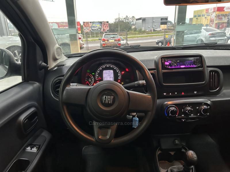 FIAT - MOBI - 2023/2023 - Prata - R$ 56.900,00