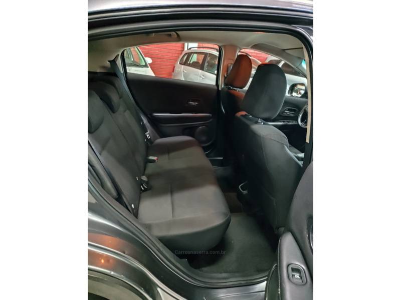HONDA - HR-V - 2017/2017 - Cinza - R$ 93.900,00