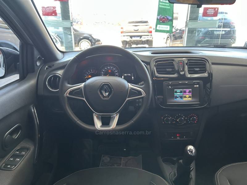 RENAULT - LOGAN - 2022/2023 - Branca - R$ 59.900,00